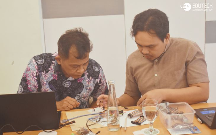 Kolaborasi IPB & Edutech Solution: Membangun Ahli Internet of Things (IoT) Masa Depan